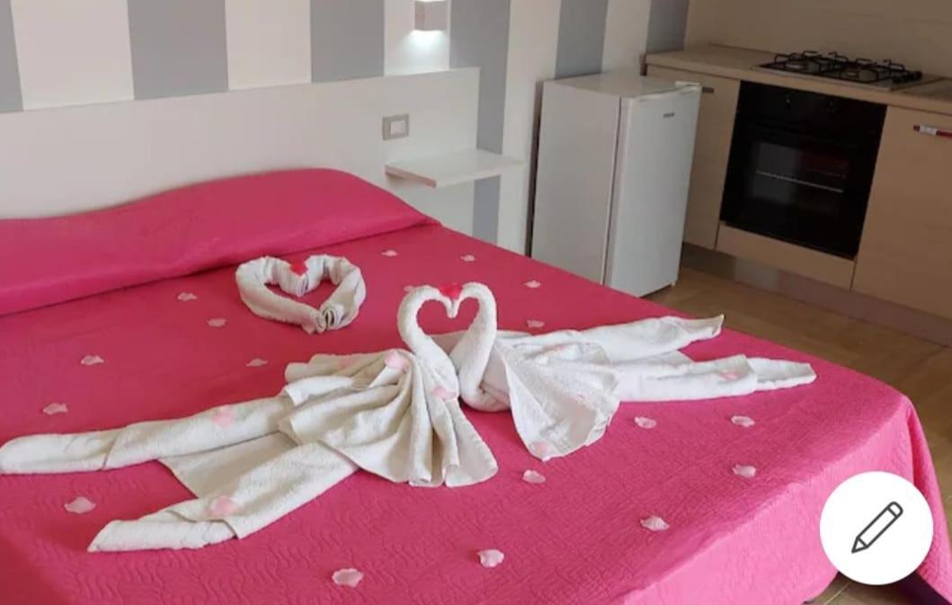 Briciola'S Rooms Porto Cesareo Eksteriør billede