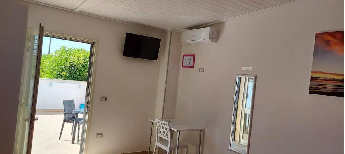 Briciola'S Rooms Porto Cesareo Eksteriør billede